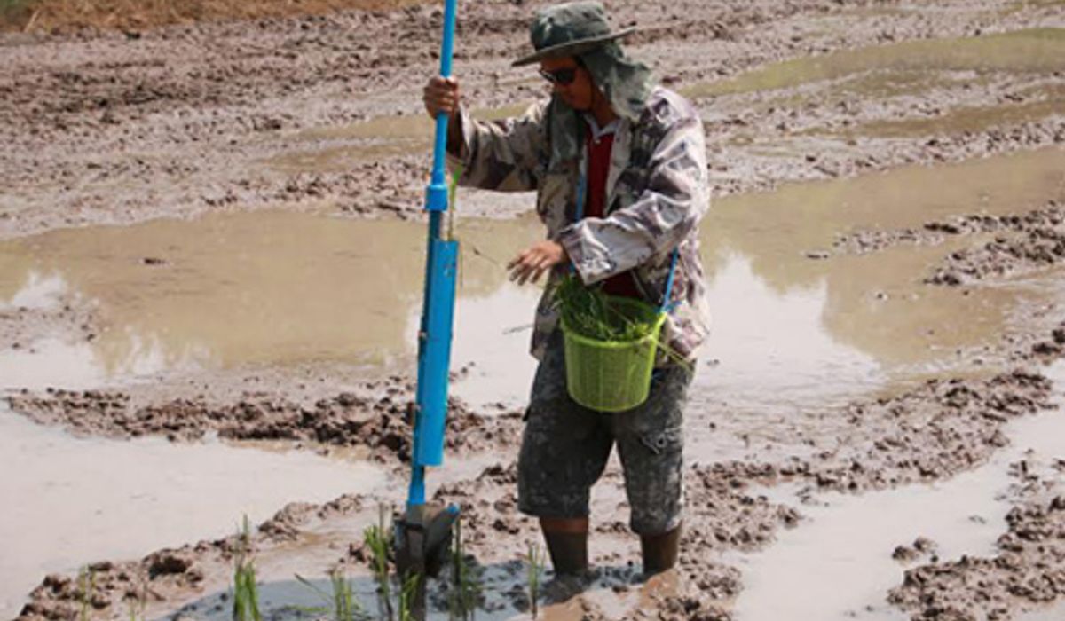 เครื่องดำนามือถือผลงานเด็ดม.อุบลราชธานี