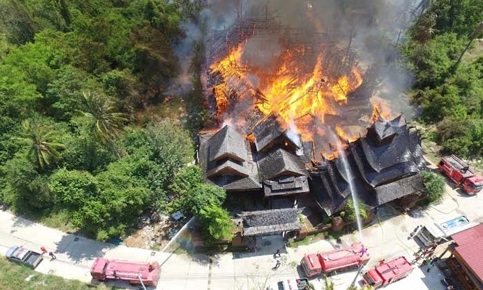 ไฟไหม้บ้านทรงไทยพญาไม้ วอดกว่า 100 ล้าน