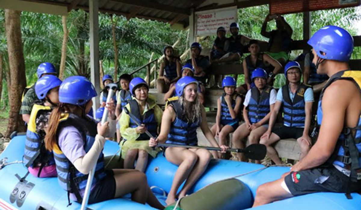 ท่องเที่ยวพังงาไม่กระทบเหตุระเบิดคนแห่ล่องแก่ง