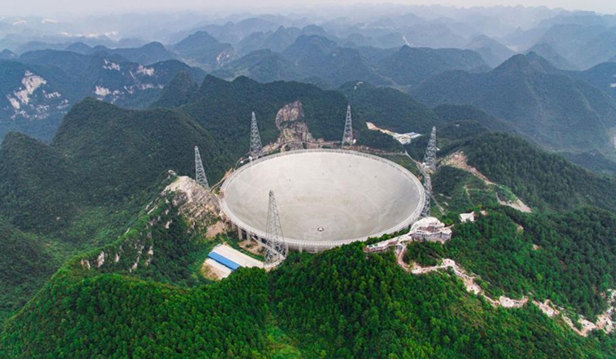 จีนสร้างเสร็จแล้ว กล้องโทรทรรศน์วิทยุที่มีขนาดใหญ่ที่สุดโลก