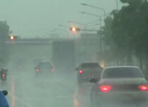 อุตุฯพยากรณ์เที่ยงเหนืออีสานฝนเพิ่มกทม.70%