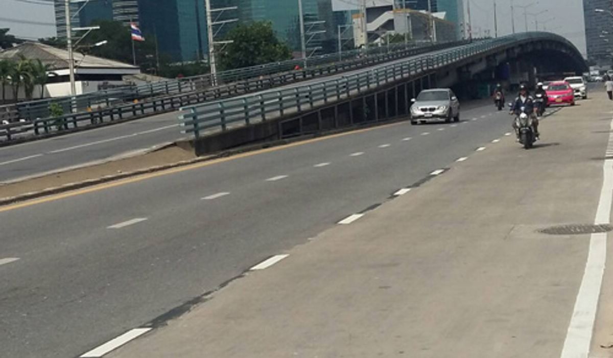 ตร.ขยายเวลาทดลองปิดสะพานข้ามแยกรัชโยธิน
