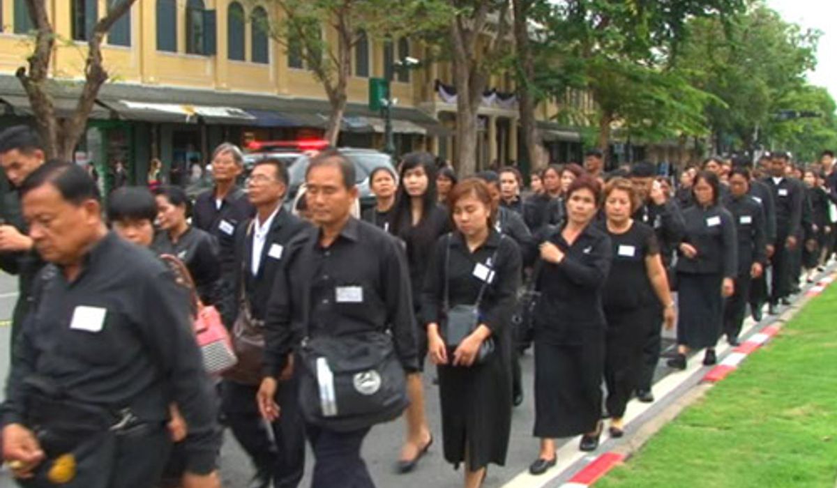 ลำปางอยุธยาศรีสะเกษสตูลรอบ3กราบพระบรมศพ