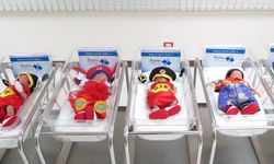 สุดเก๋   โรงพยาบาลเปาโล จับทารกแรกเกิดแต่งตัวต้อนรับเทศกาลตรุษจีน