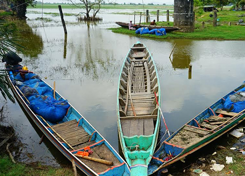 พัทลุงชาวบ้านริมทะเลสาบเร่งซ่อมเครื่องมือประมง