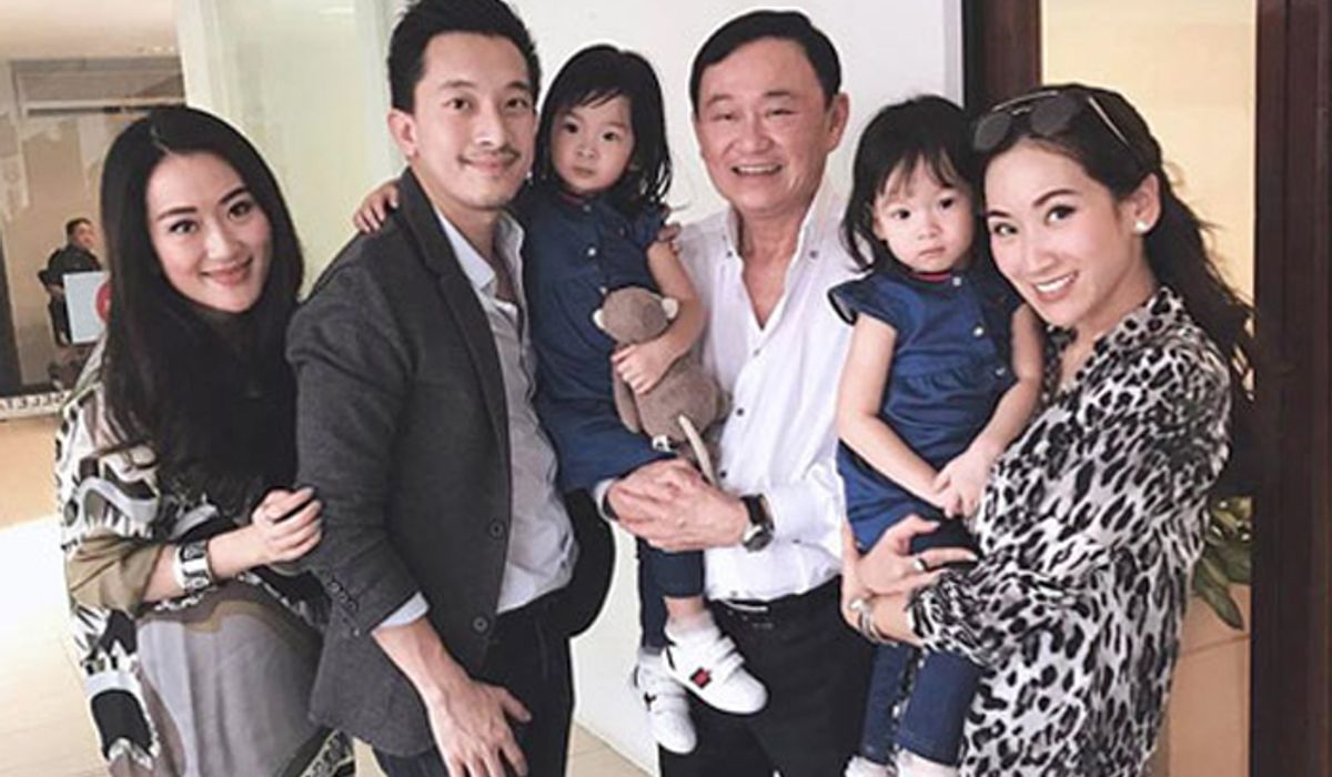 แพทองธาร FB พาหลานสาวพบคุณตาทักษิณ
