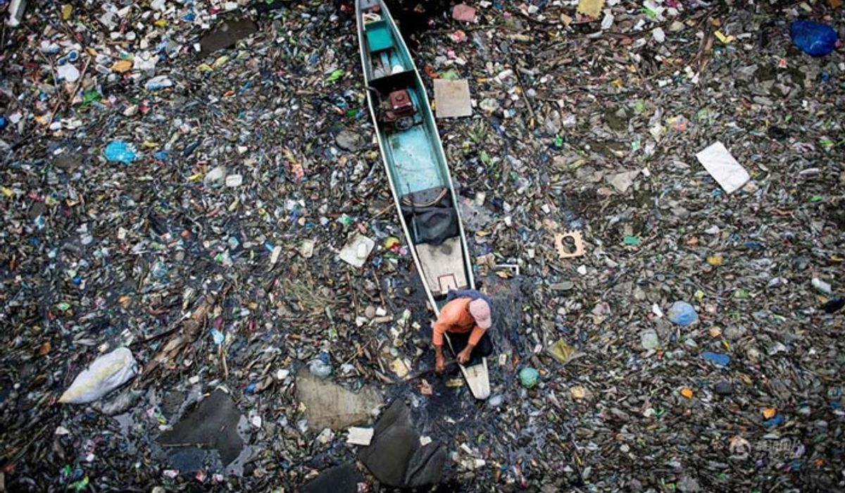 สุดสะพรึง! แม่น้ำขยะในฟิลิปปินส์