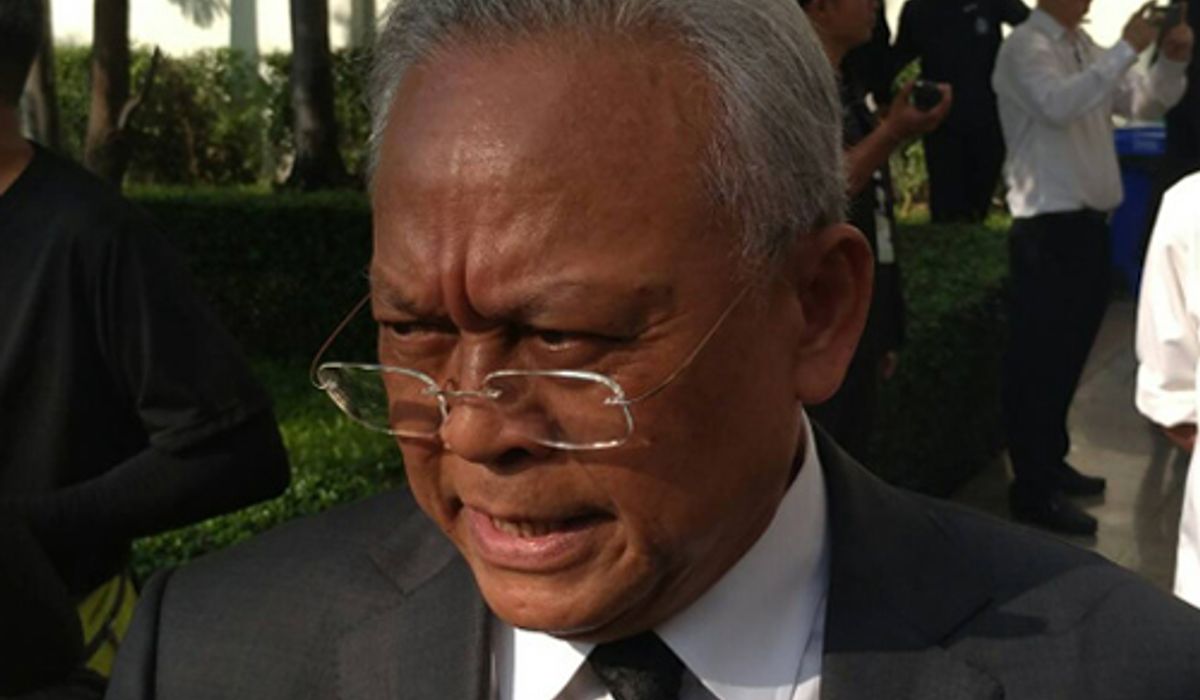 สุเทพสอบสัมภาษณ์นร.เข้าศึกษาว.ภาวนาโพธิคุณ