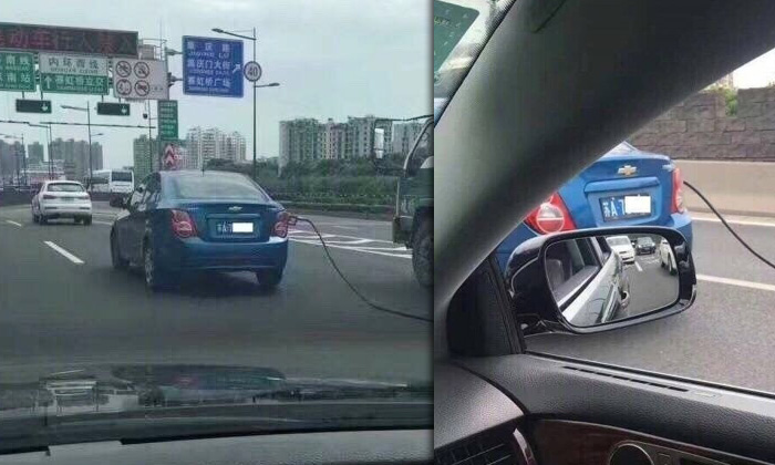 อ้าวเห้ย! เก๋งจีนรีบร้อน เร่งเครื่องมาพร้อมหัวจ่ายน้ำมัน