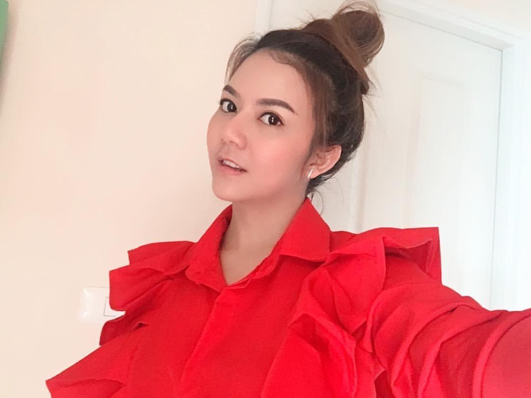 จ๊ะ อาร์สยาม