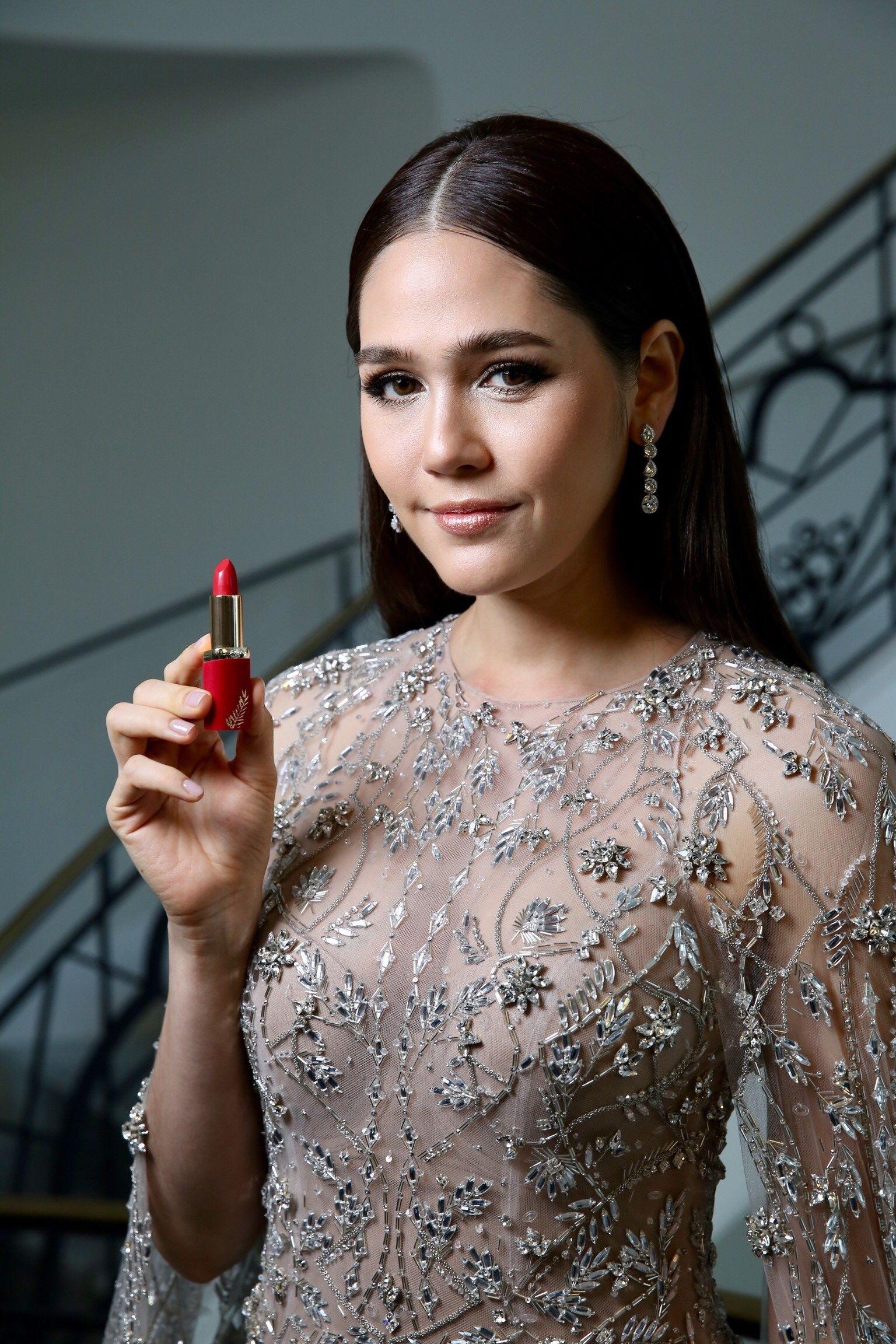 ชมพู่ อารยา