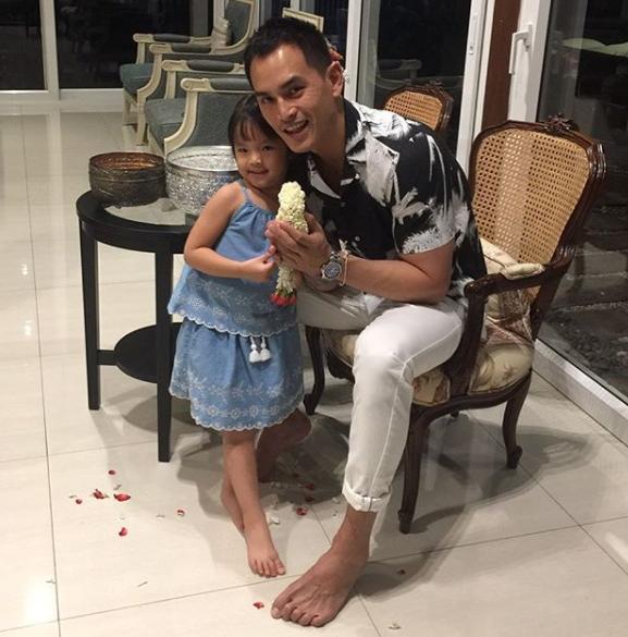 ปีใหม่ กับ พ่อสงกรานต์ 