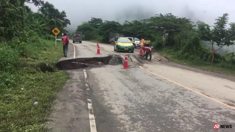 วิกฤตรอยแยก “โจ๊ะโหวะ” ทำถนนทรุดยาว 150 เมตร เตือน นทท.ระวังขึ้นภูทับเบิก  