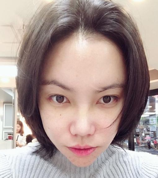 เอมมี่ อมลวรรณ