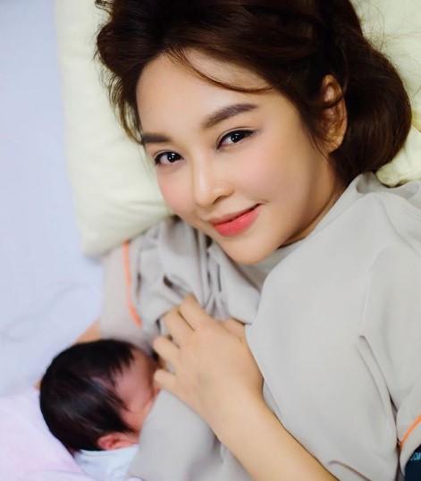 แม่เป้ย น้องปาลิน