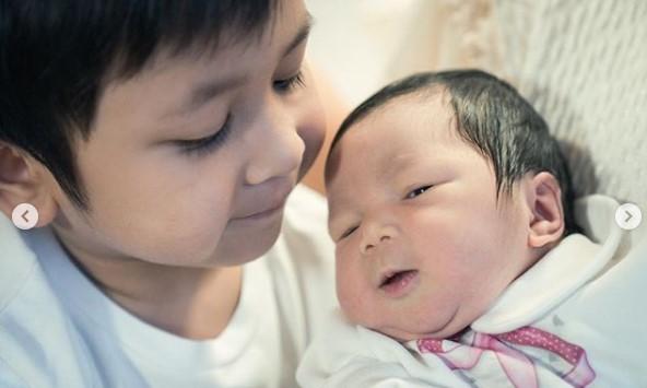 พี่โปรด น้องปาลิน