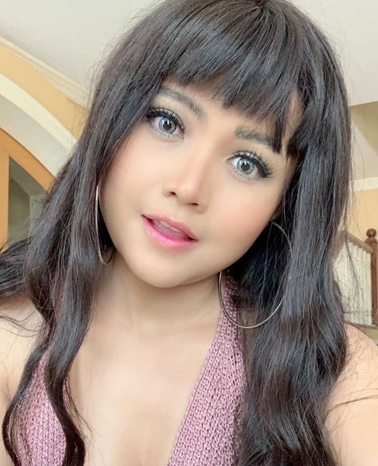 ตั๊กแตน ชลดา