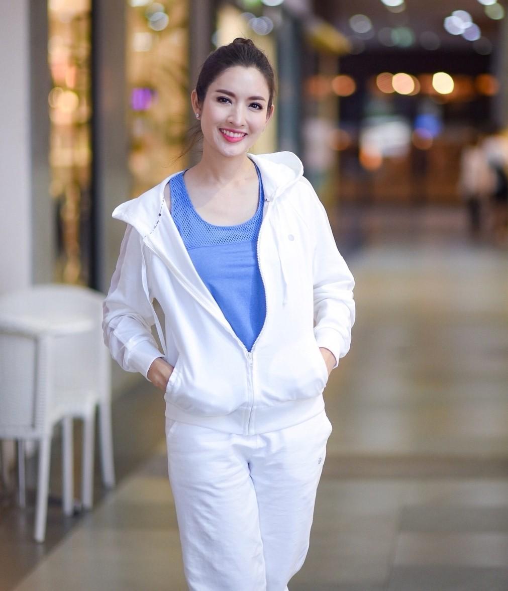 แอฟ ทักษอร