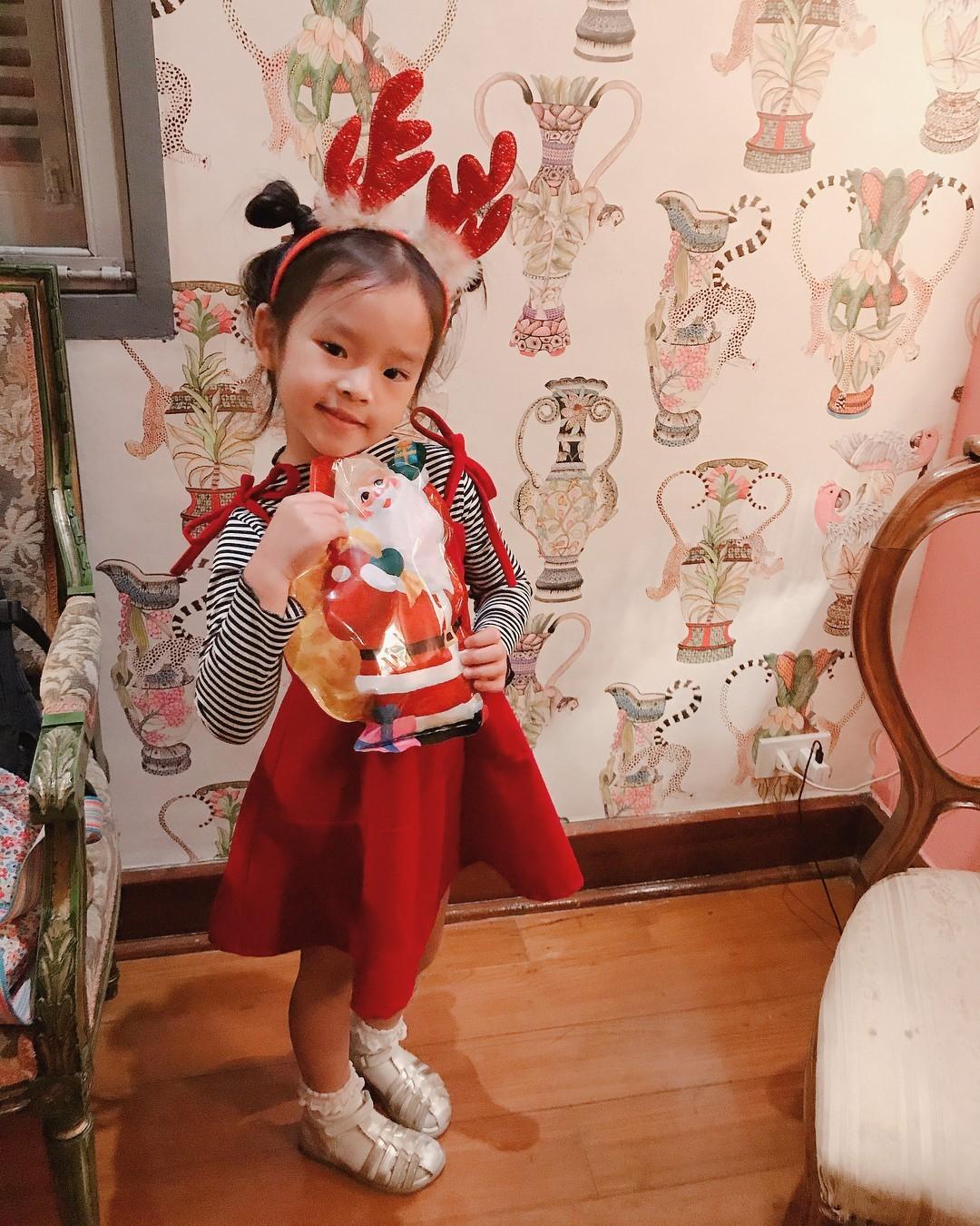 แอฟ ทักษอร น้องปีใหม่