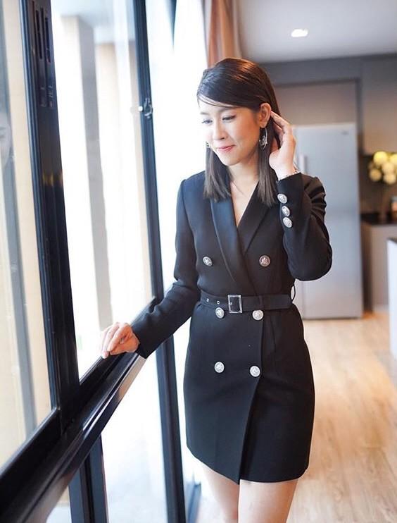 เชียร์ ฑิฆัมพร