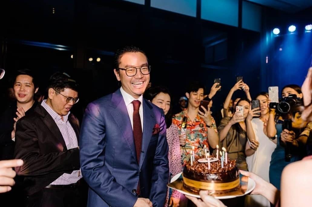 ไฮโซเซนต์ 