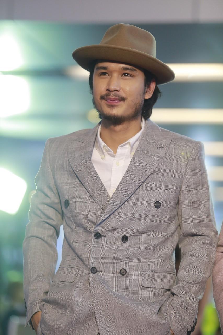 ชาติ สุชาติ