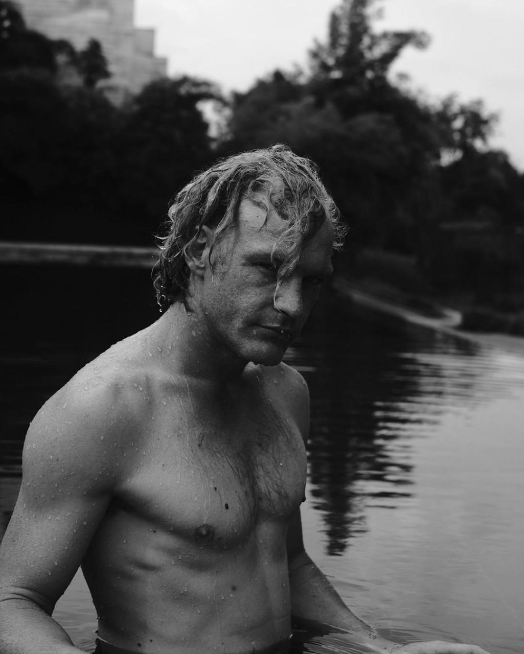 นิโคลัส แฟนยิปซี คีรติ