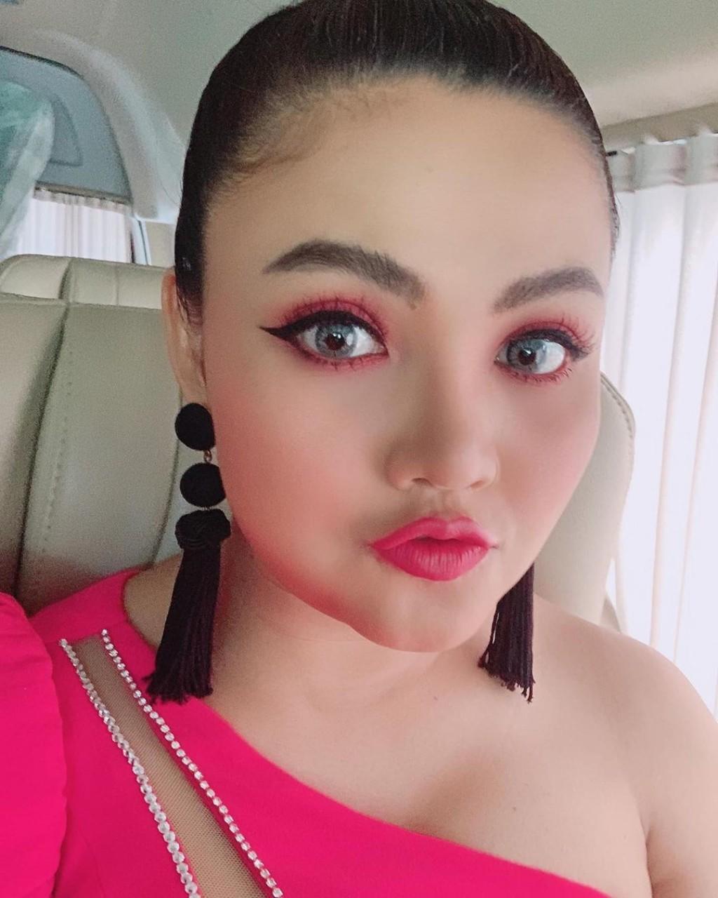 ตั๊กแตน ชลดา