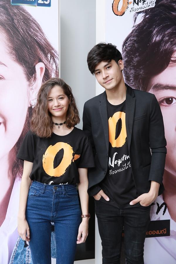 เก้า จิรายุ วี วิโอเลต