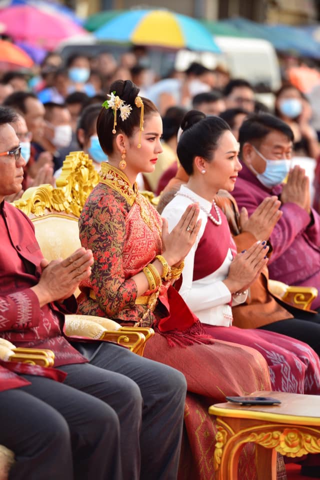 โบว์ เมลดา