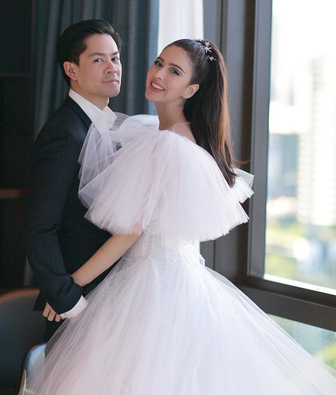 ศรีริต้า เจนเซ่น กรณ์ ณรงค์เดช