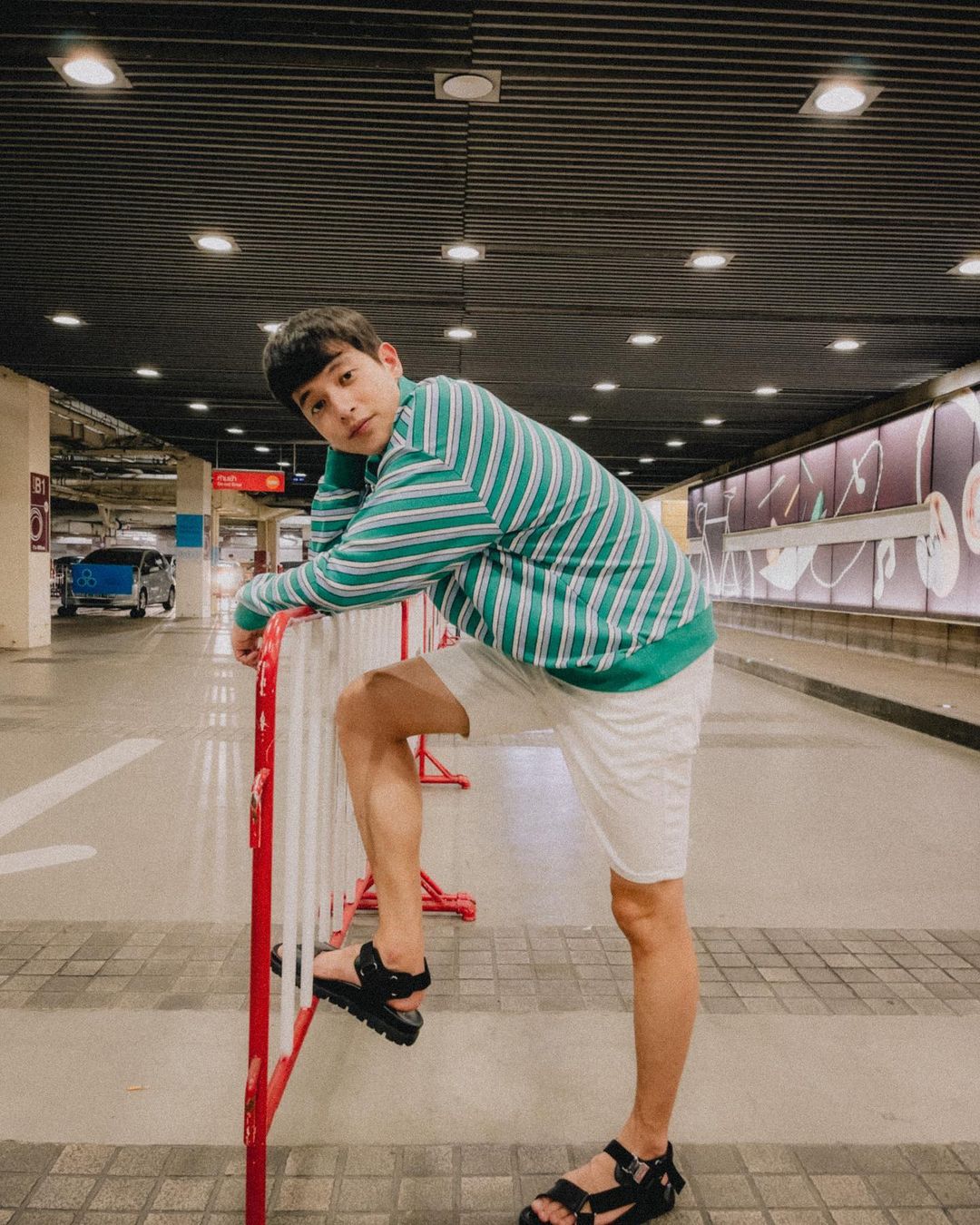 เจมส์ จิรายุ