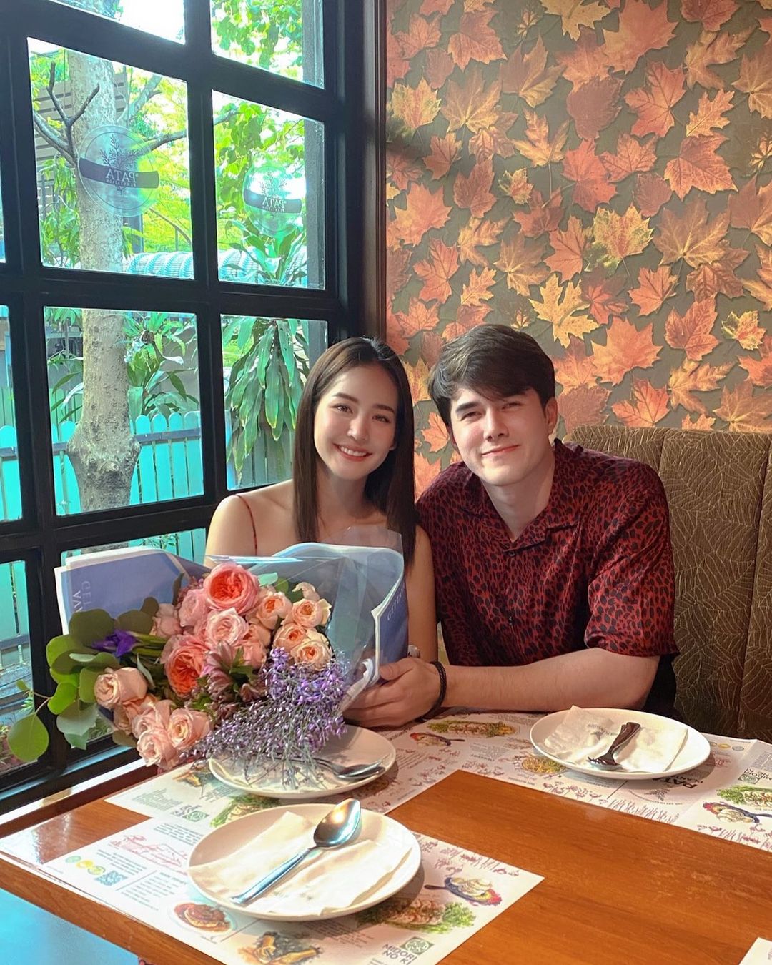 โบว์ เมลดา มิกค์ ทองระย้า