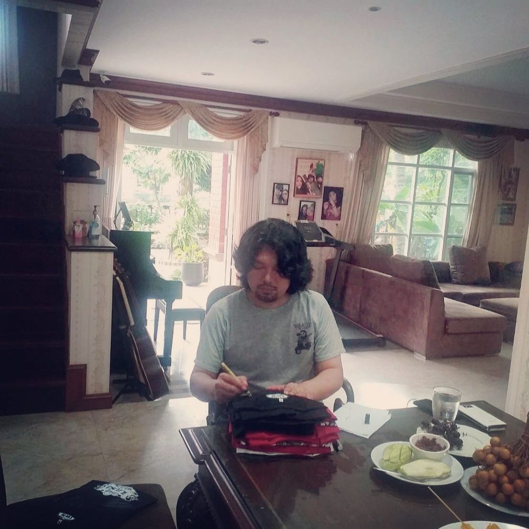 เสก โลโซ