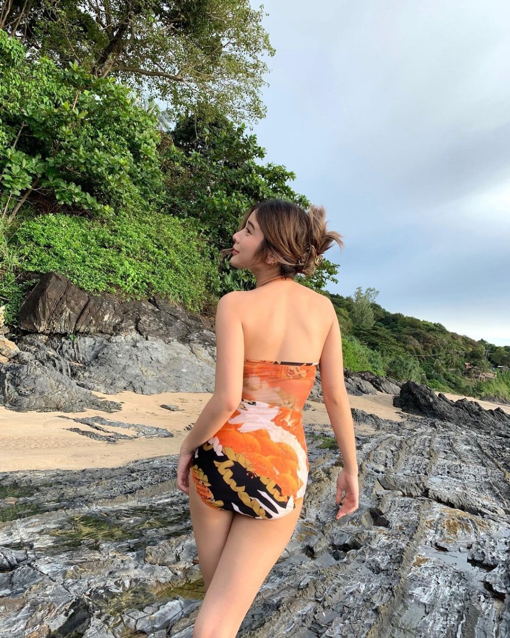 เก้า สุภัสสรา