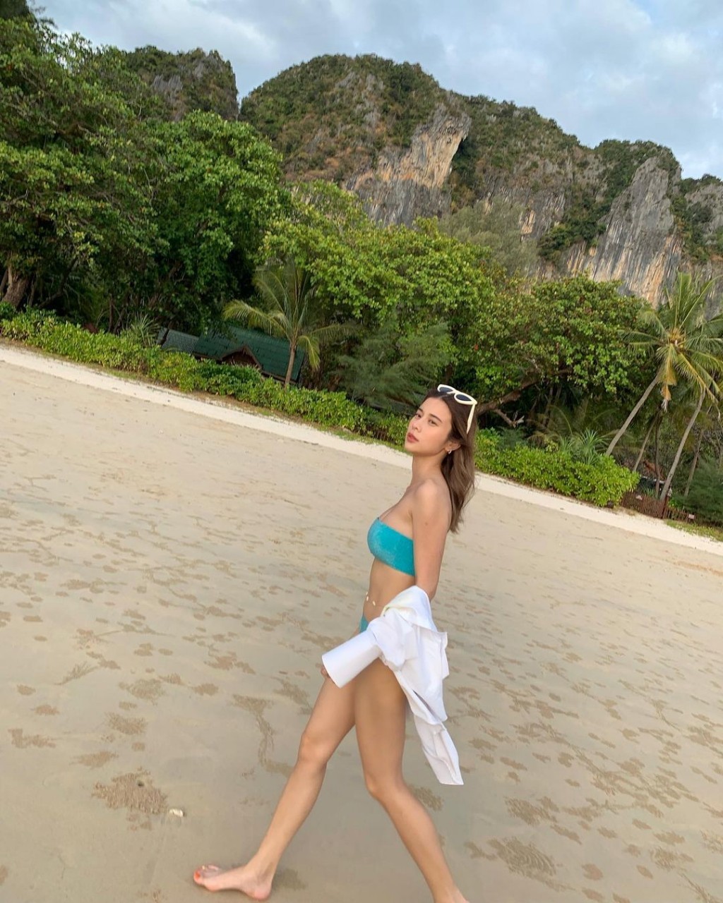 เก้า สุภัสสรา