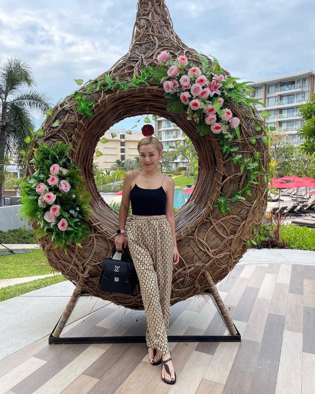 เอ็ม บุษราคัม