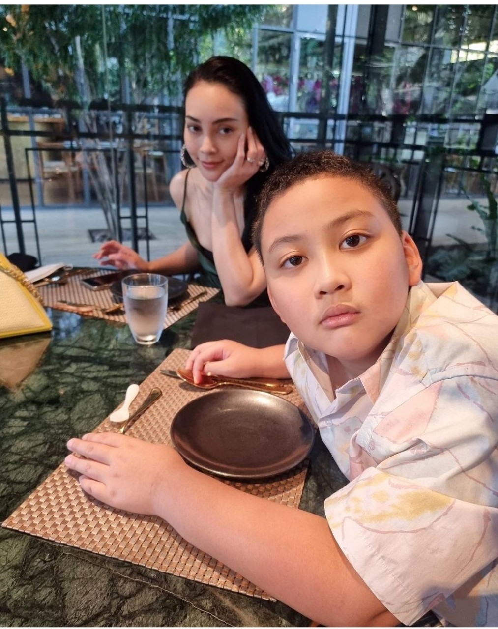 ตั๊ก บงกช