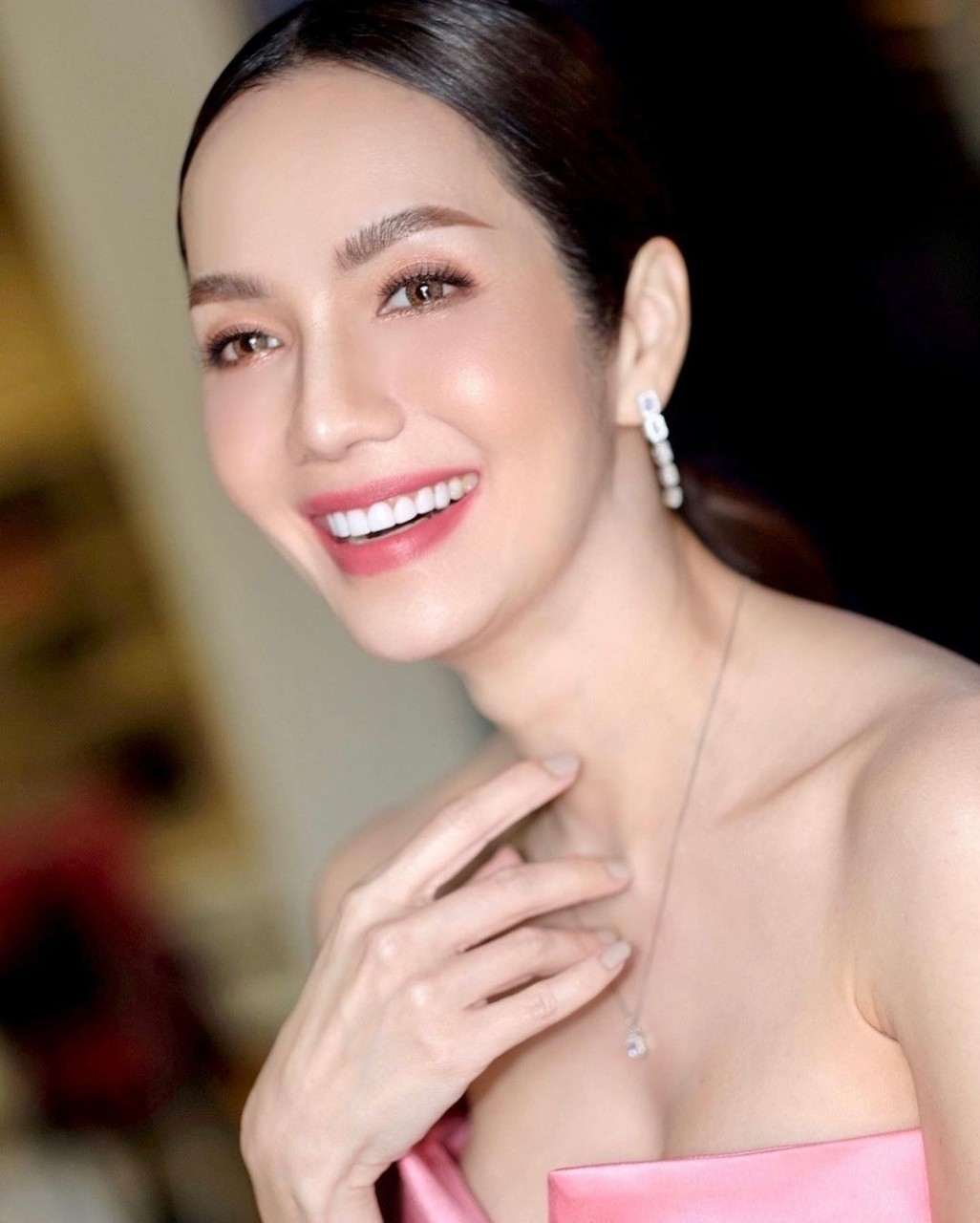 อ๋อม สกาวใจ