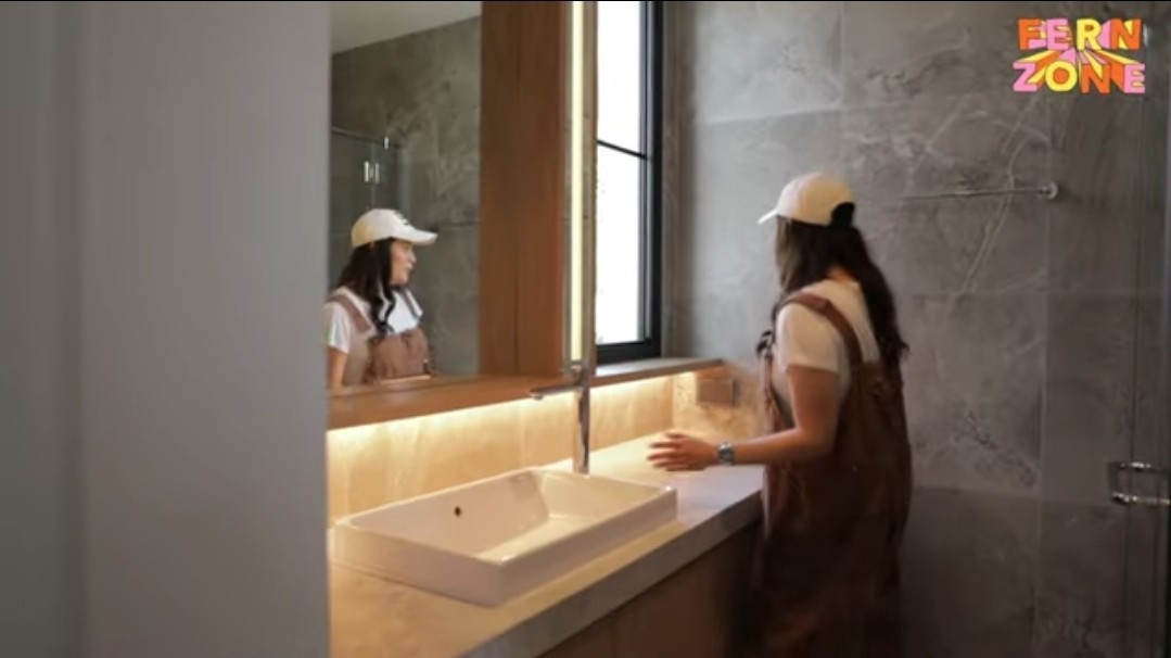 ใบเฟิร์น พิมพ์ชนก