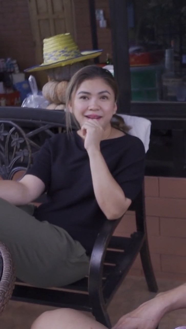 ชาคริต แย้ม