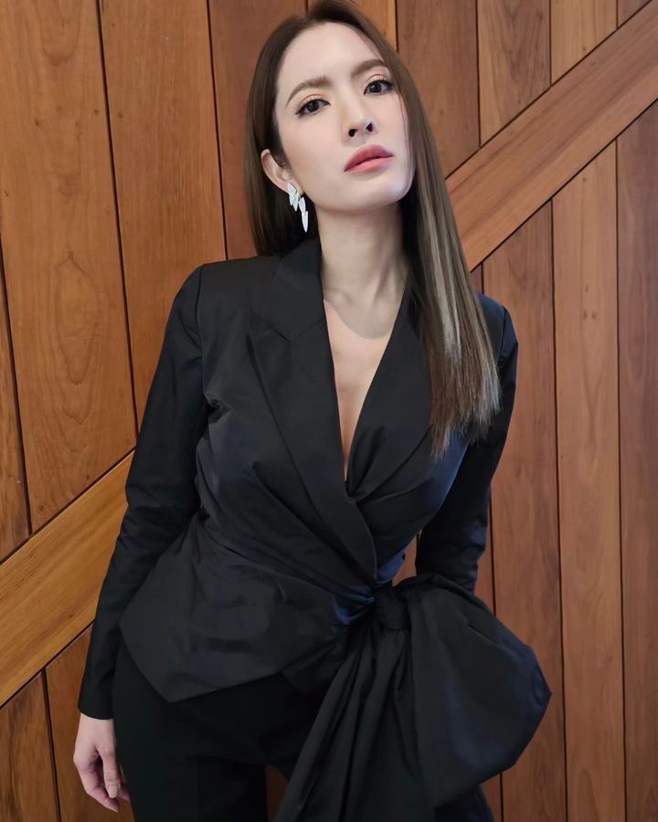 แอฟ ทักษอร