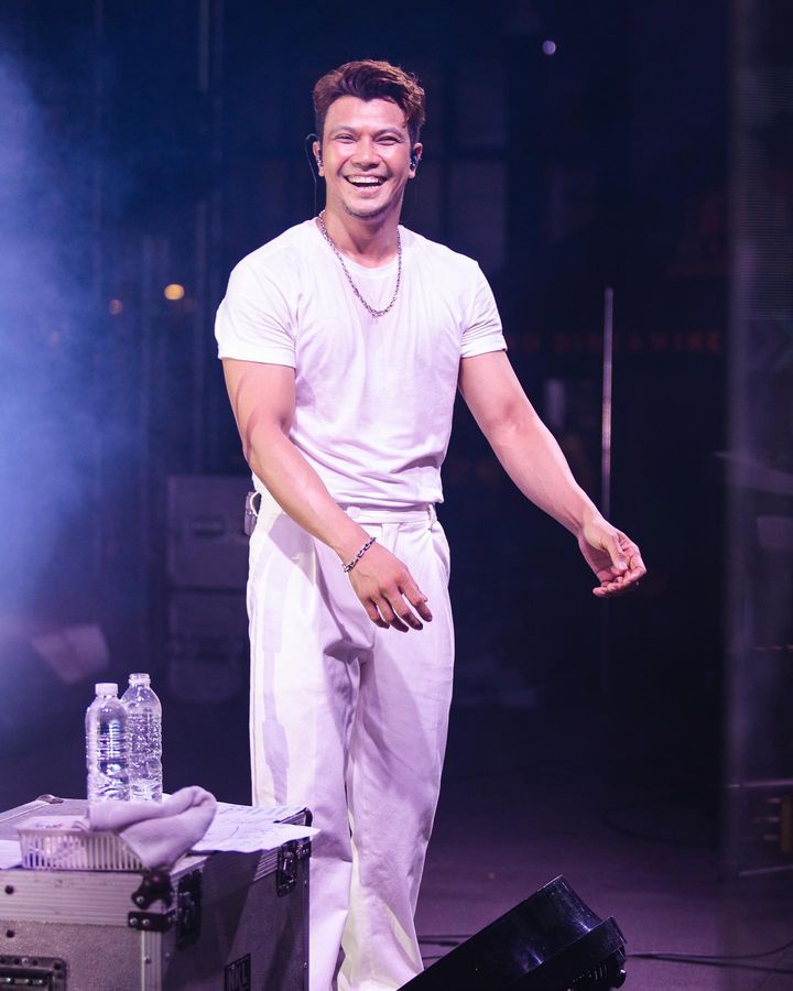 หนุ่ม กะลา