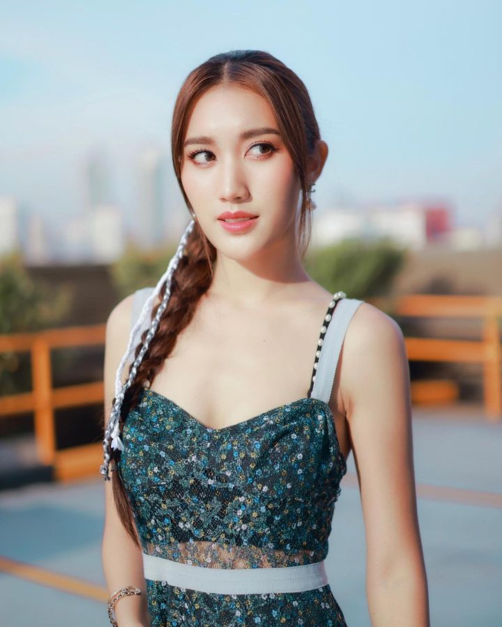 เบสท์ รักษ์วนีย์