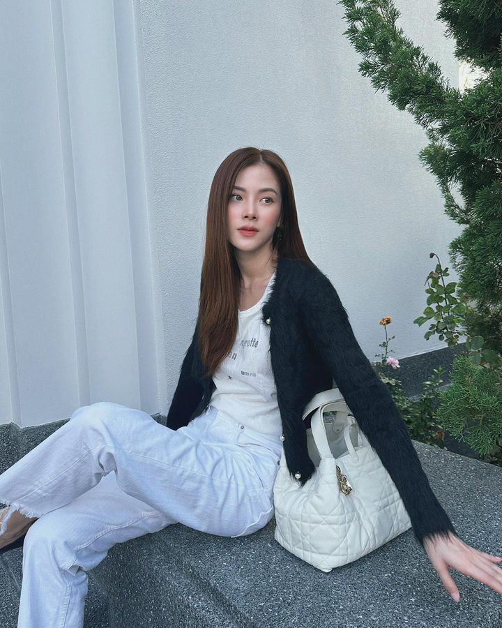 ใบเฟิร์น พิมพ์ชนก