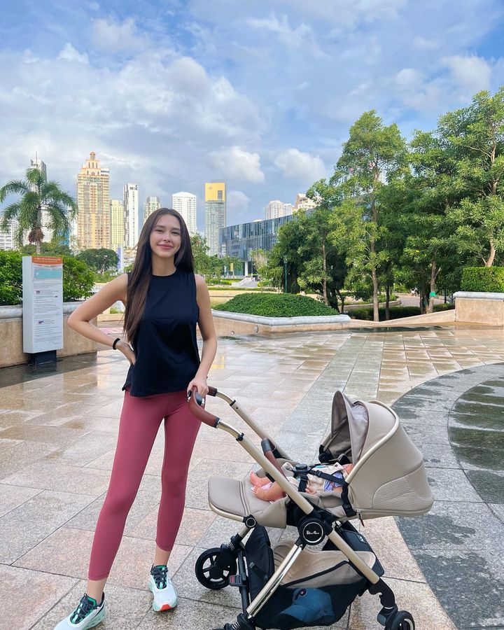 น้องเอลิเซีย