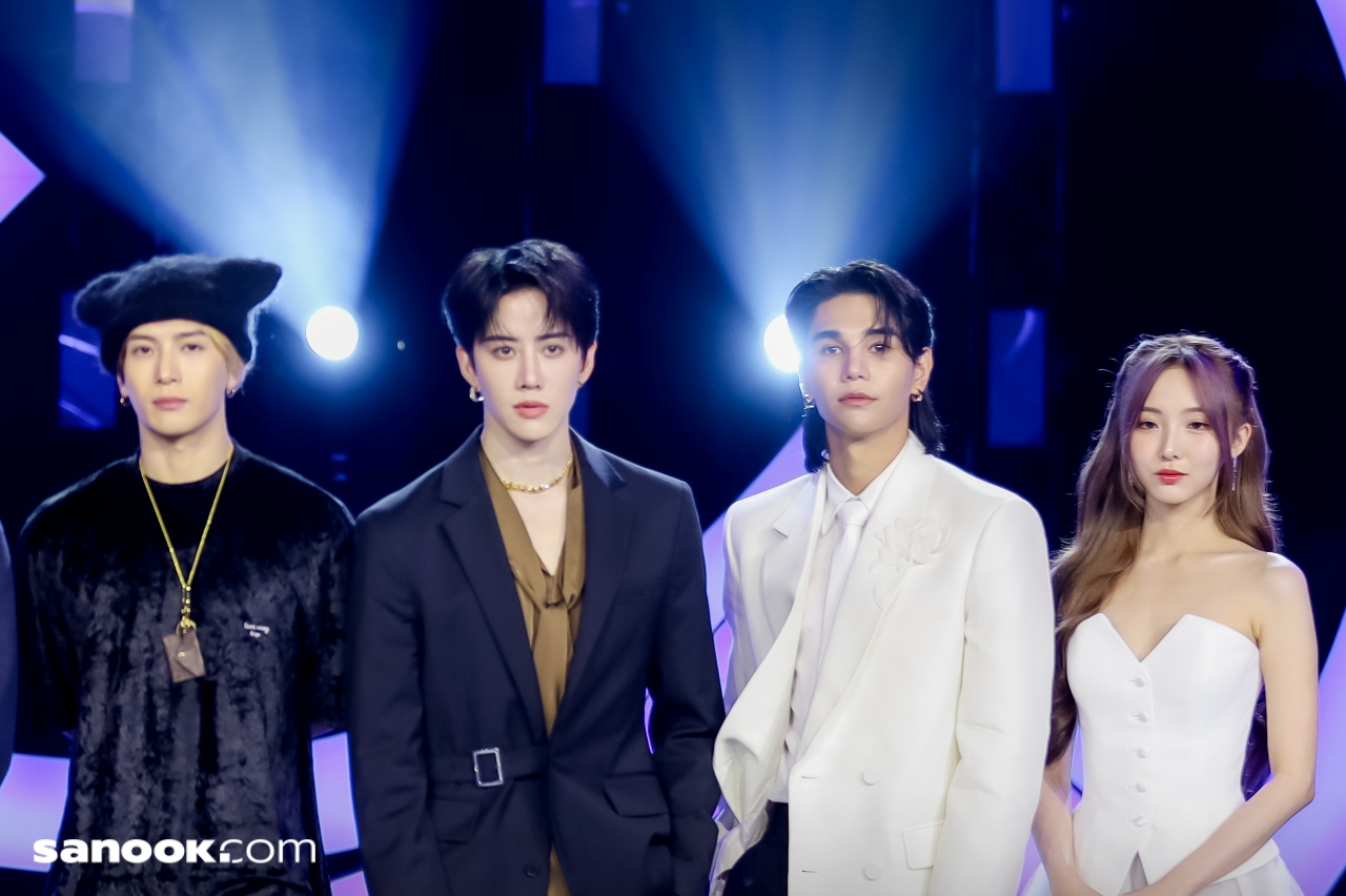 แจ็คสัน หวัง chuang asia