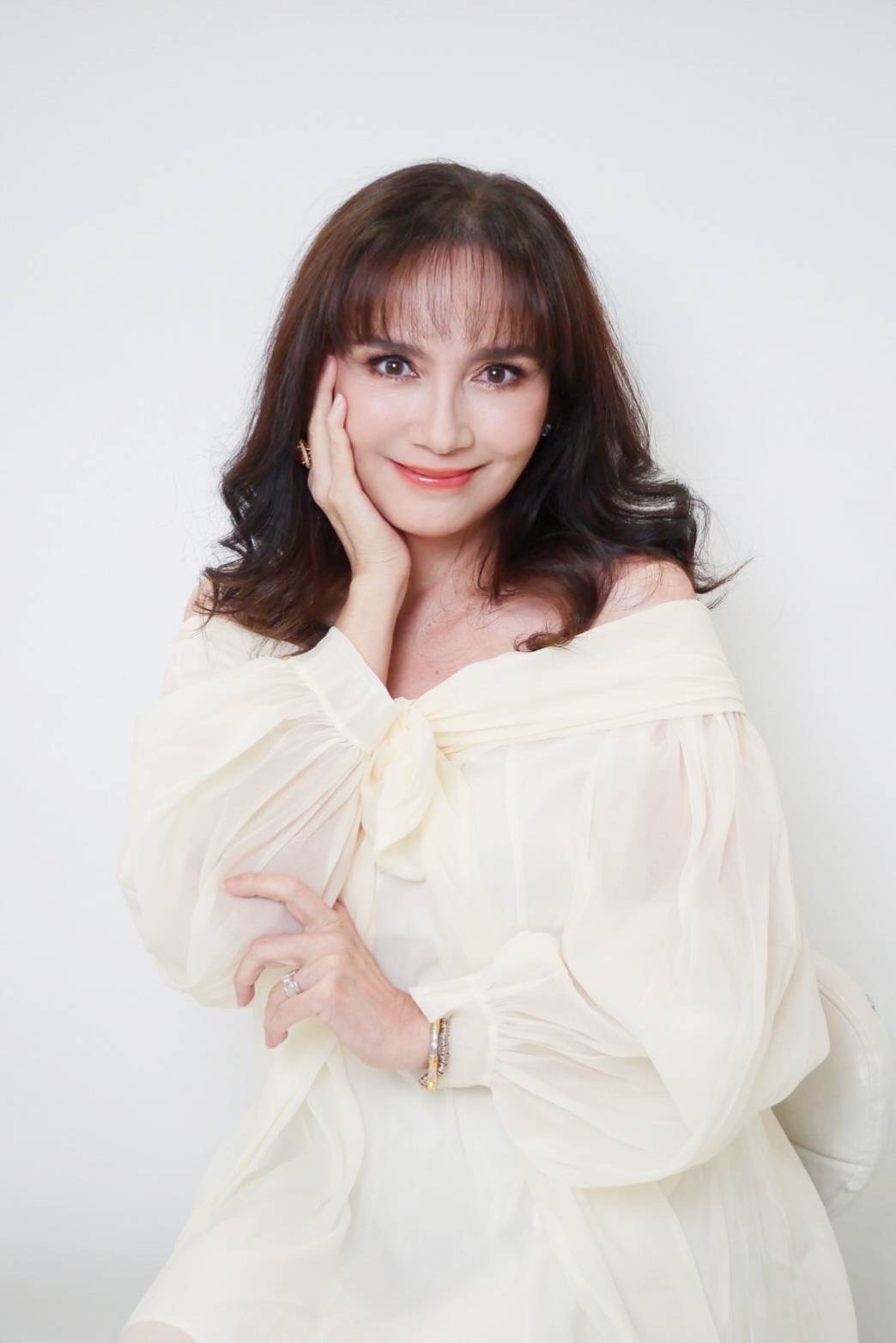 บี วรรณิศา