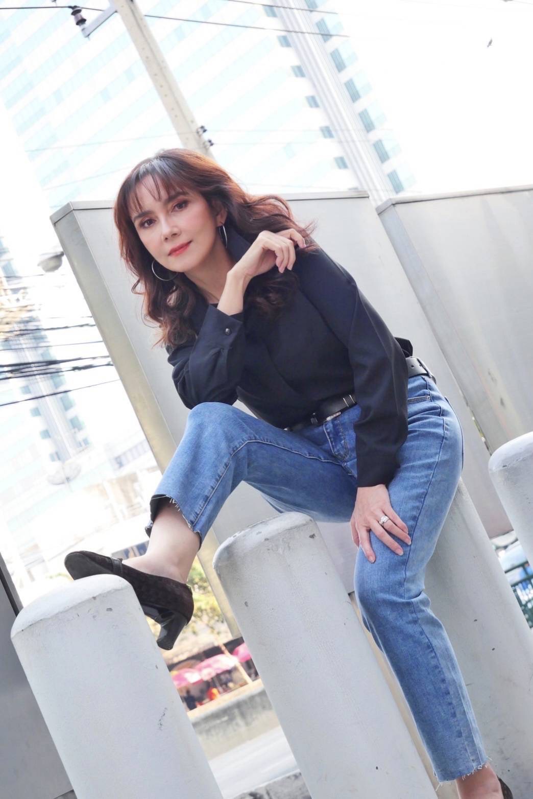 บี วรรณิศา