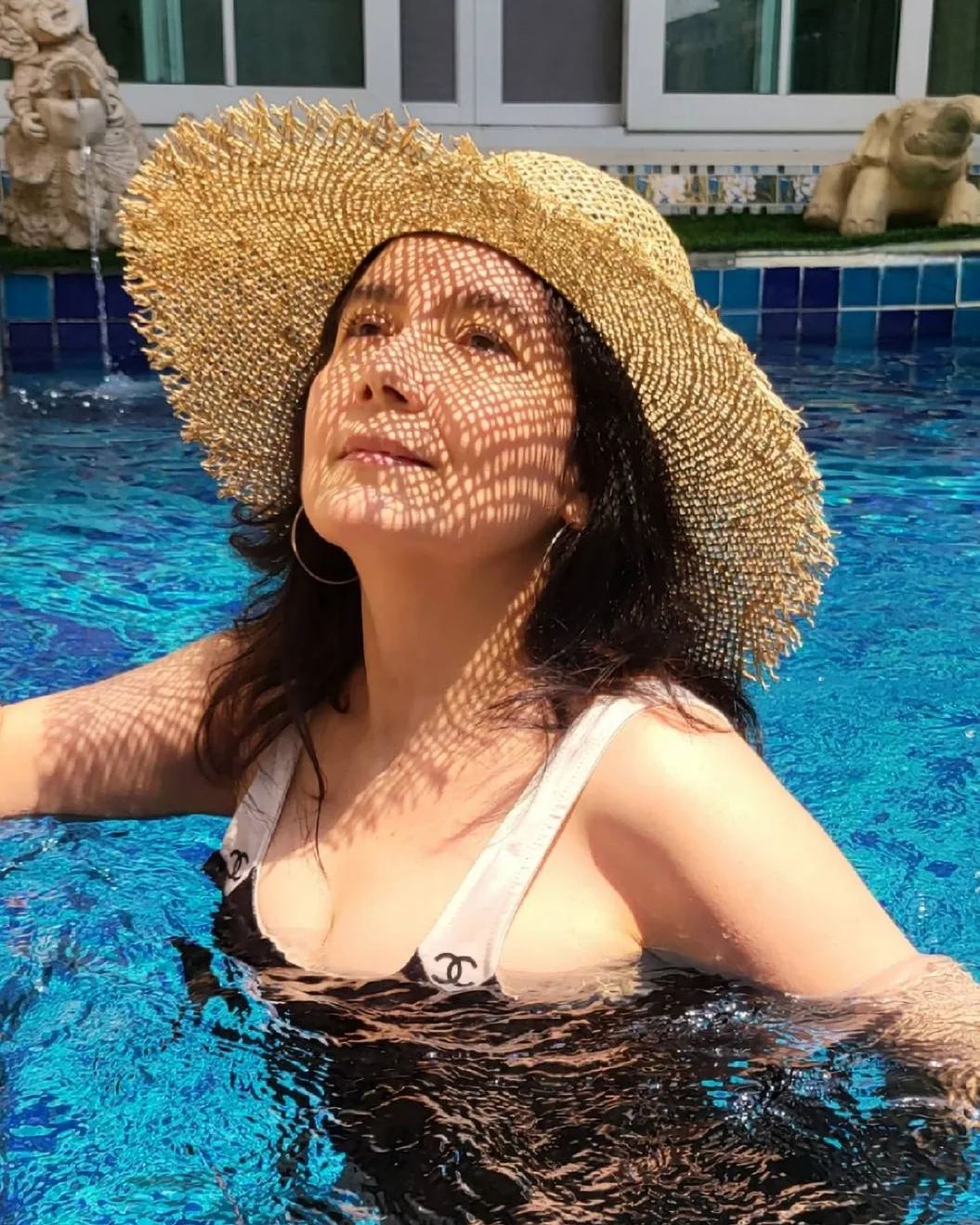 บี วรรณิศา